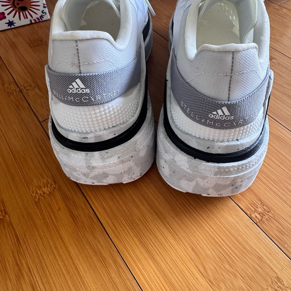 ADIDAS STELLA MCCARTNEY 
White, Black, and Gray Athletic Sneakers - Picture 3 of 6